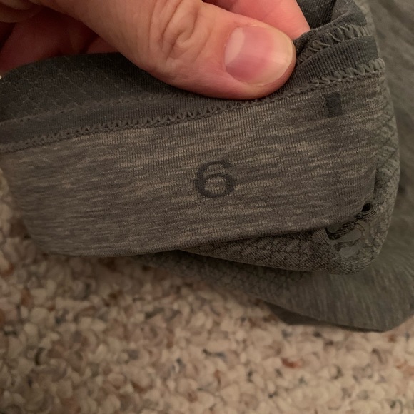 Lululemon Crops - Picture 4 of 4